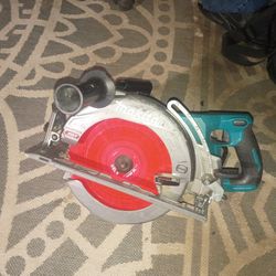 Makita Cordless Circular Saw 40V max XGT Brushless Rear Handle 10-1/4 gsr02z