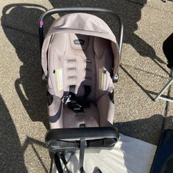 Infant Car seat 