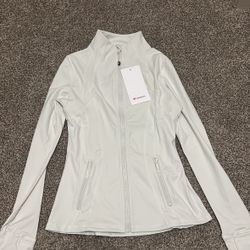 lululemon jacket