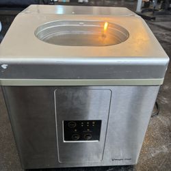 Magic Chef Ice Maker 