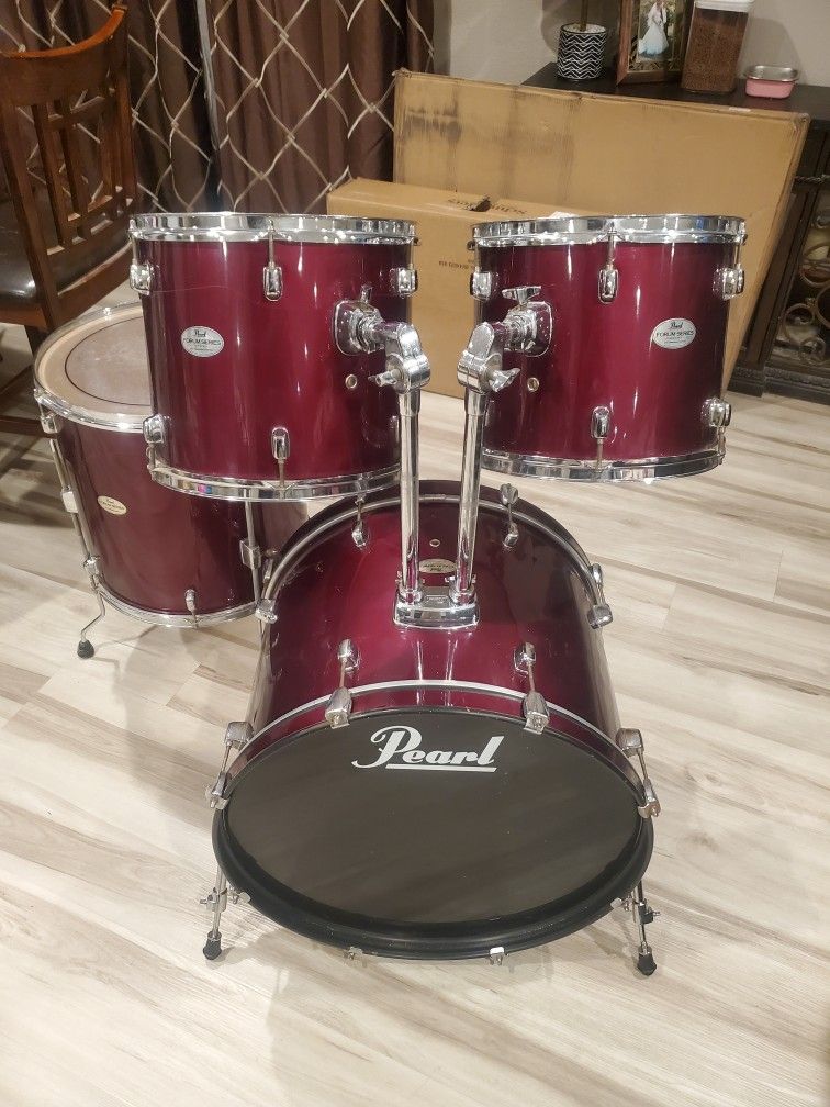 Pearl Forum 4 Piece Drum Set Shell Pack - Drums Only 