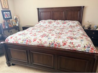 King coffee brown bed set