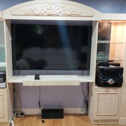 Like New Modern Stone Entertainment Center With Glass And Lights 1800 New Eldorado