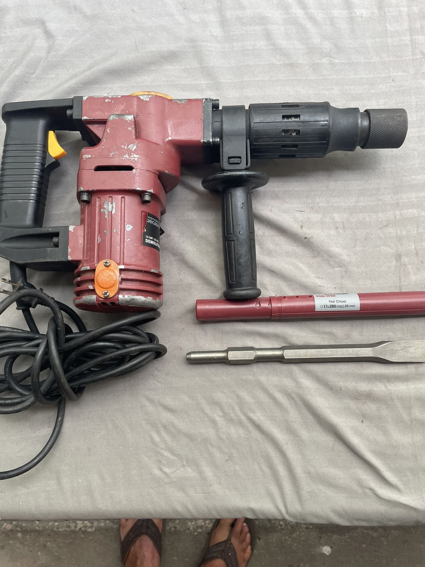 Chicago Electric Pro Demolition Jackhammer -68148-10 Amp, 120 V, New Unused Chisel Bit, Clean 15’ Cord