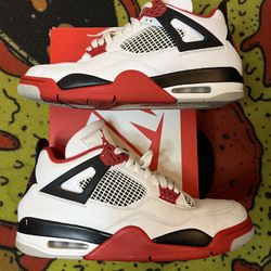 Men’s 12 Jordan 4 Retro OG Mid Fire Red 2020 Preloved, Rep Box