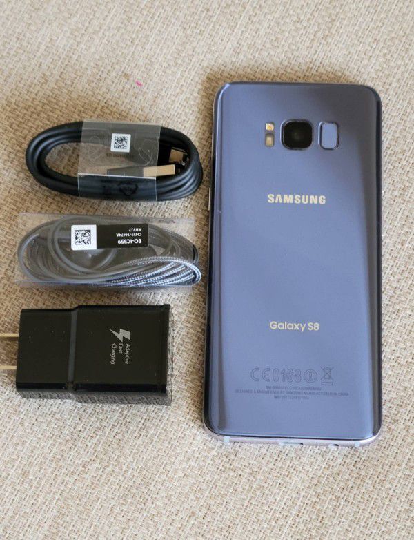 Samsung.. Galaxy.  S8 , Únlocked  for all Company Carrier ,  Excellent Condition