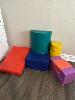 Toddler climbing blocks