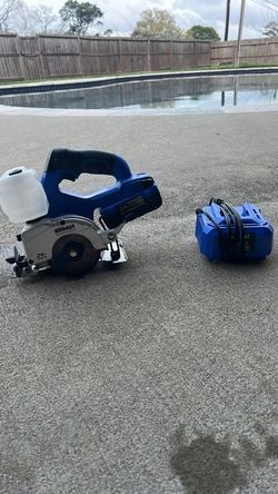 Kobalt tile saw with battery