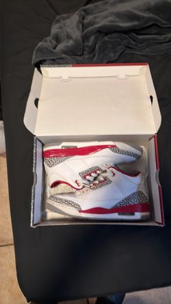 Jordan 3s