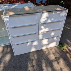Free Ikea Cabinets 