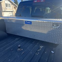 UWS Secure Lock Low Profile Crissover Tool box