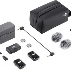 RX + Charging Case)
DJI Mic 2 (2 TX + 1 RX + Charging Case