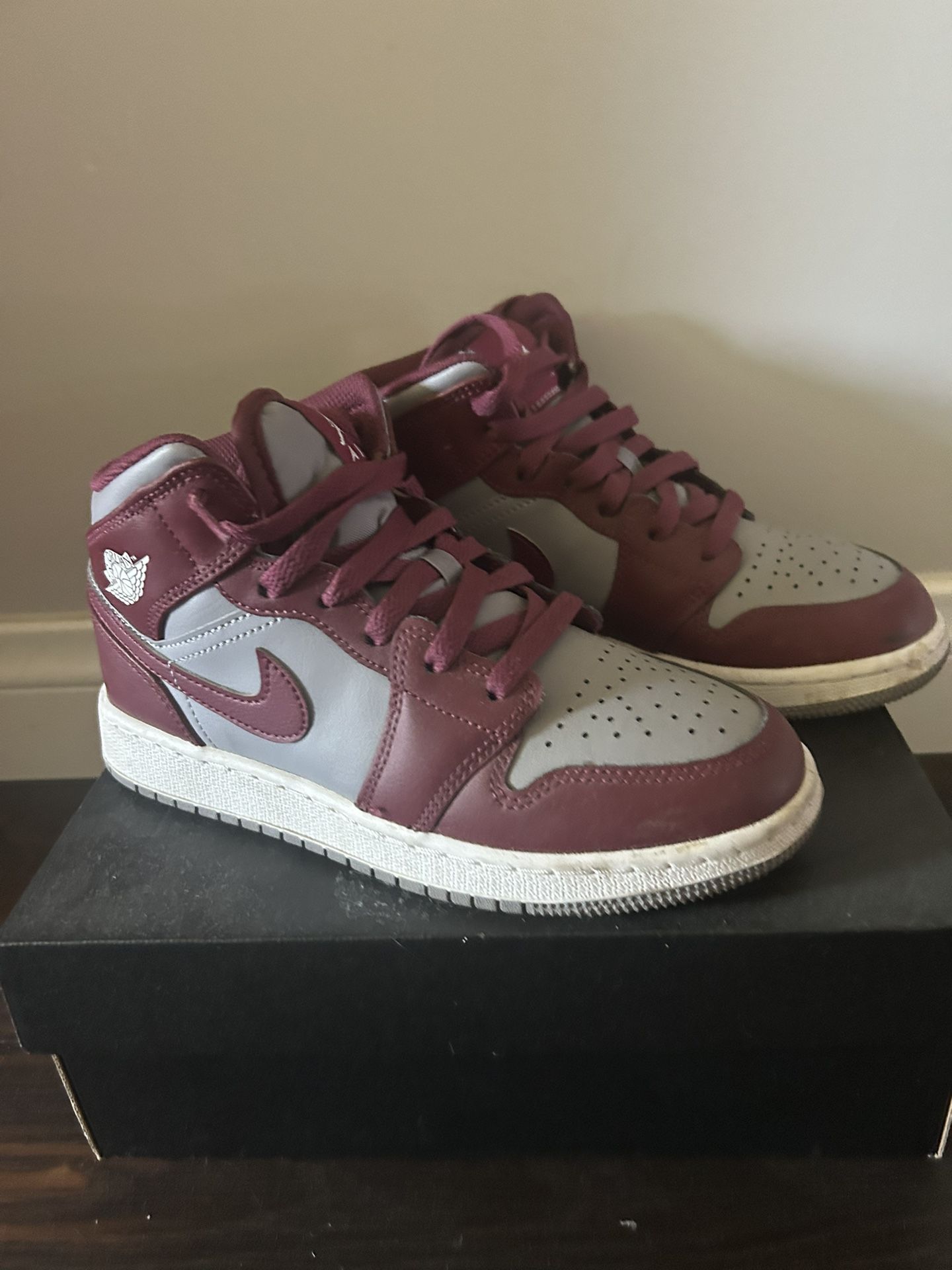 Jordan 1's