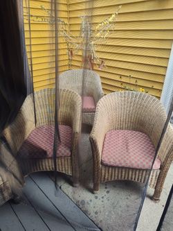 Real Solid Wicker Furniture 