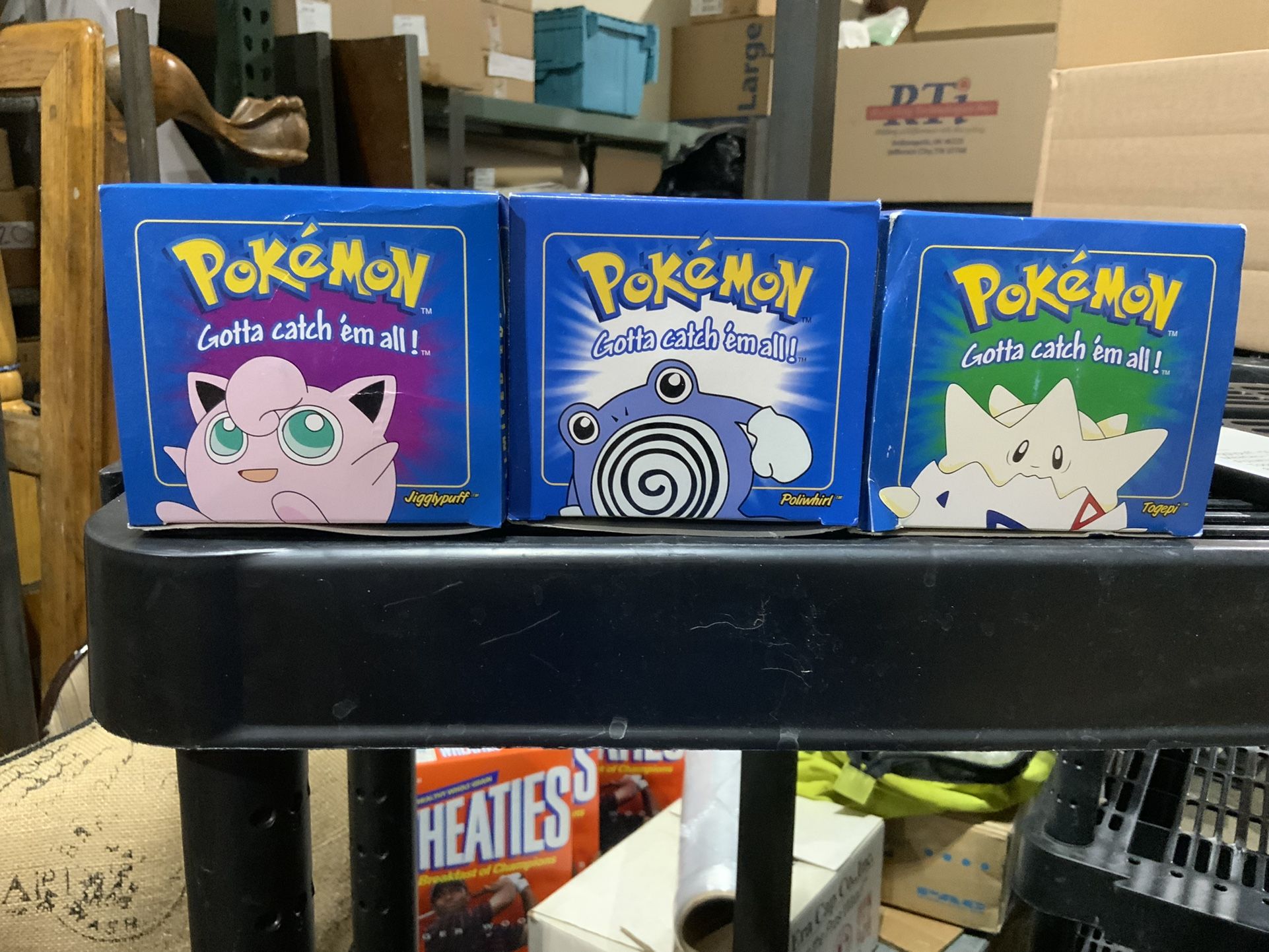 3 Pokmon Burger King toys 1999 Jigglypuff Poliwhirl Togepi Limited Edition Gold  Cards With the certificate