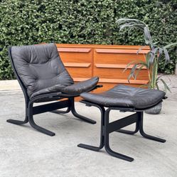 Mid Century Modern Vintage Westnofa Siesta Lounge Ottoman Chair Set