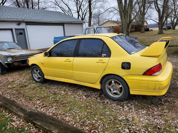 Mitsubishi lancer oz rally