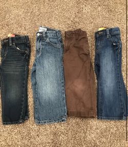 Toddler Boys 18-24mth bottoms lot