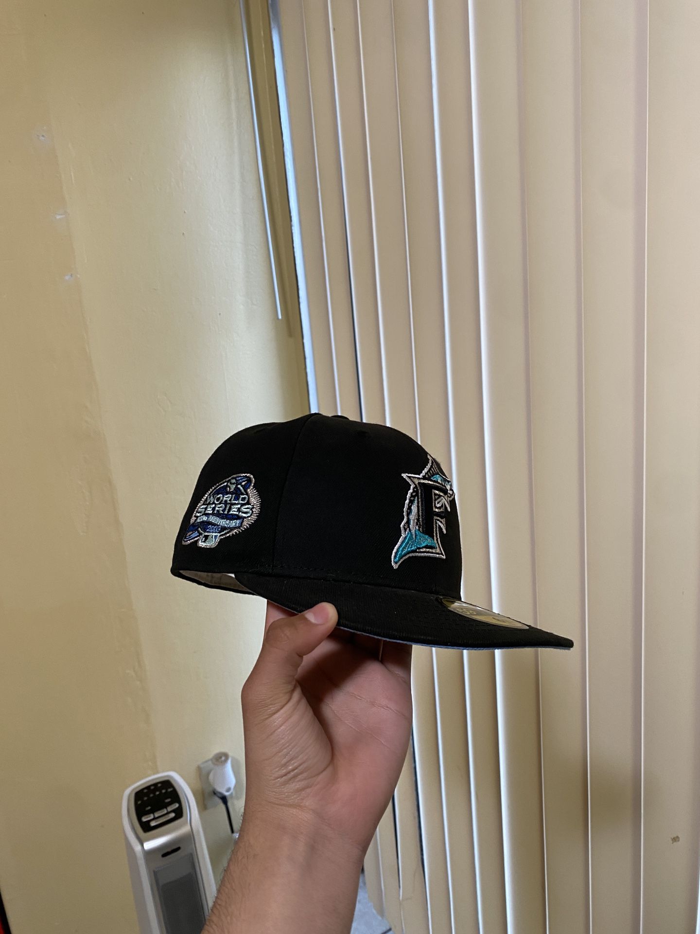 Black Florida Marlins Hat