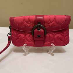 Coach SoHo Wristlet Hot Pink Gunmetal Like New - Women