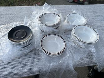 Ceramic bowls