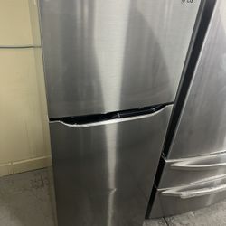 LG Refrigerator 