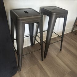 Bar Stools 