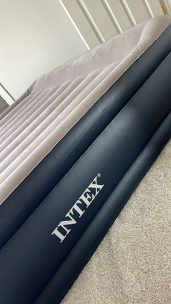 Queen Air Mattress (new)