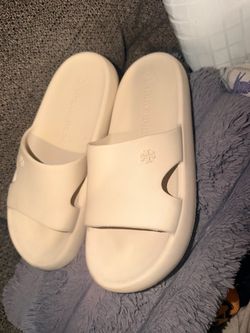 Tory Burch slides new condition 8.5/9