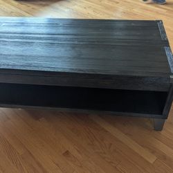 Todoe Lift Top Coffee Table 