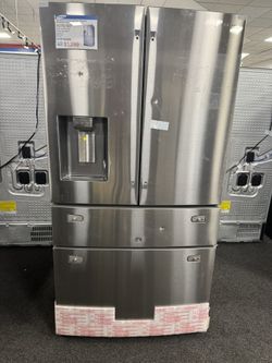 28 cu. ft. 4-Door French Door Refrigerator with FlexZone™ Drawer in Stainless Steel