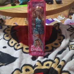 Barbie Fashionistas Doll # 173