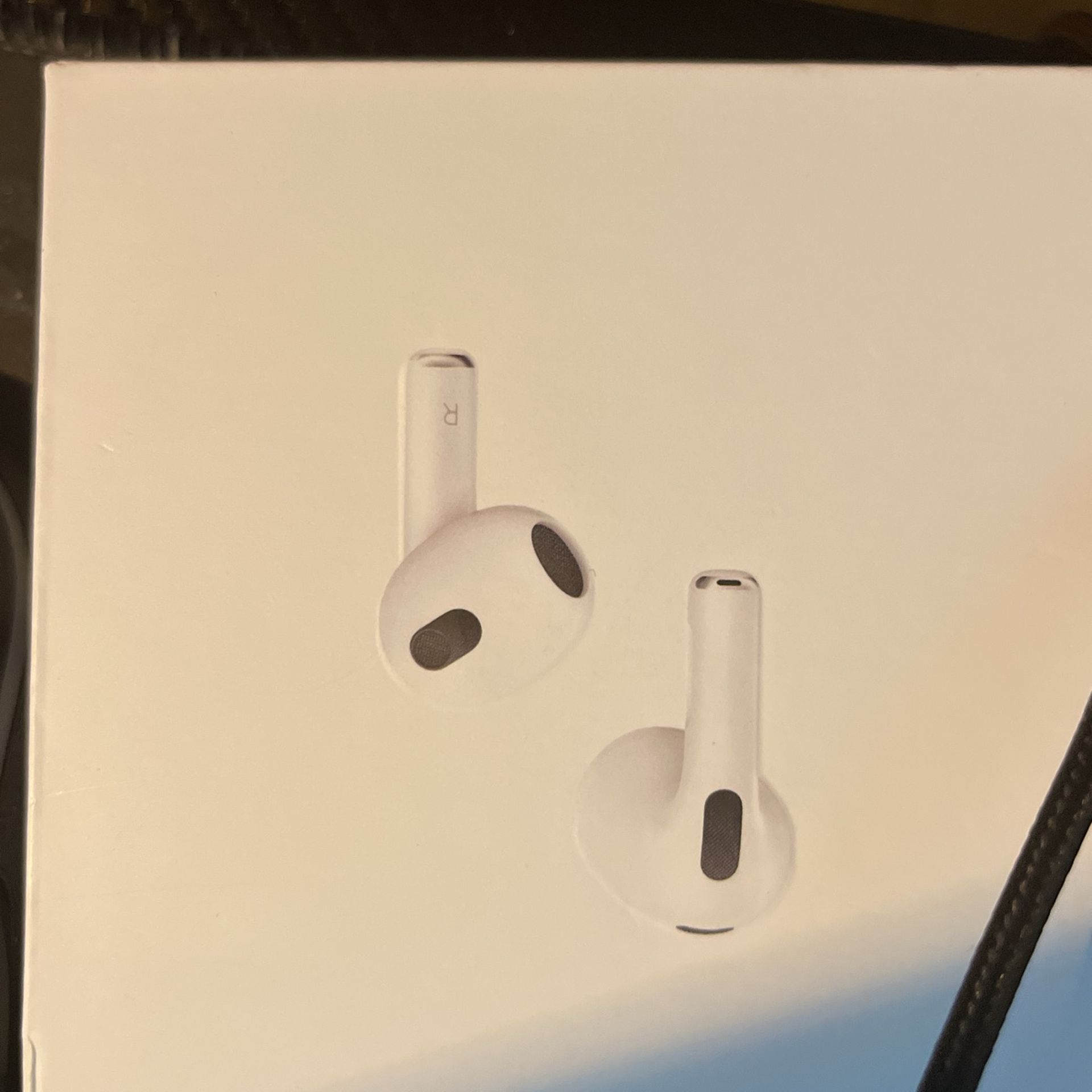 AirPods Gen 3