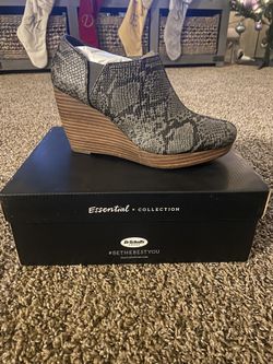 Dr Scholls Essential Collection