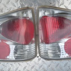 S 10 TAIL LIGHTS (aftermarket)