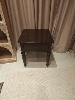 End table or nightstand