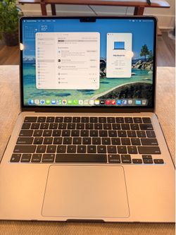 MacBook Air M2 Grey