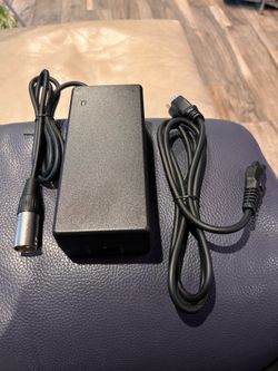 Charger e-bike brand new. 2 amps