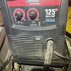 Lincoln Welding Machine 125hd