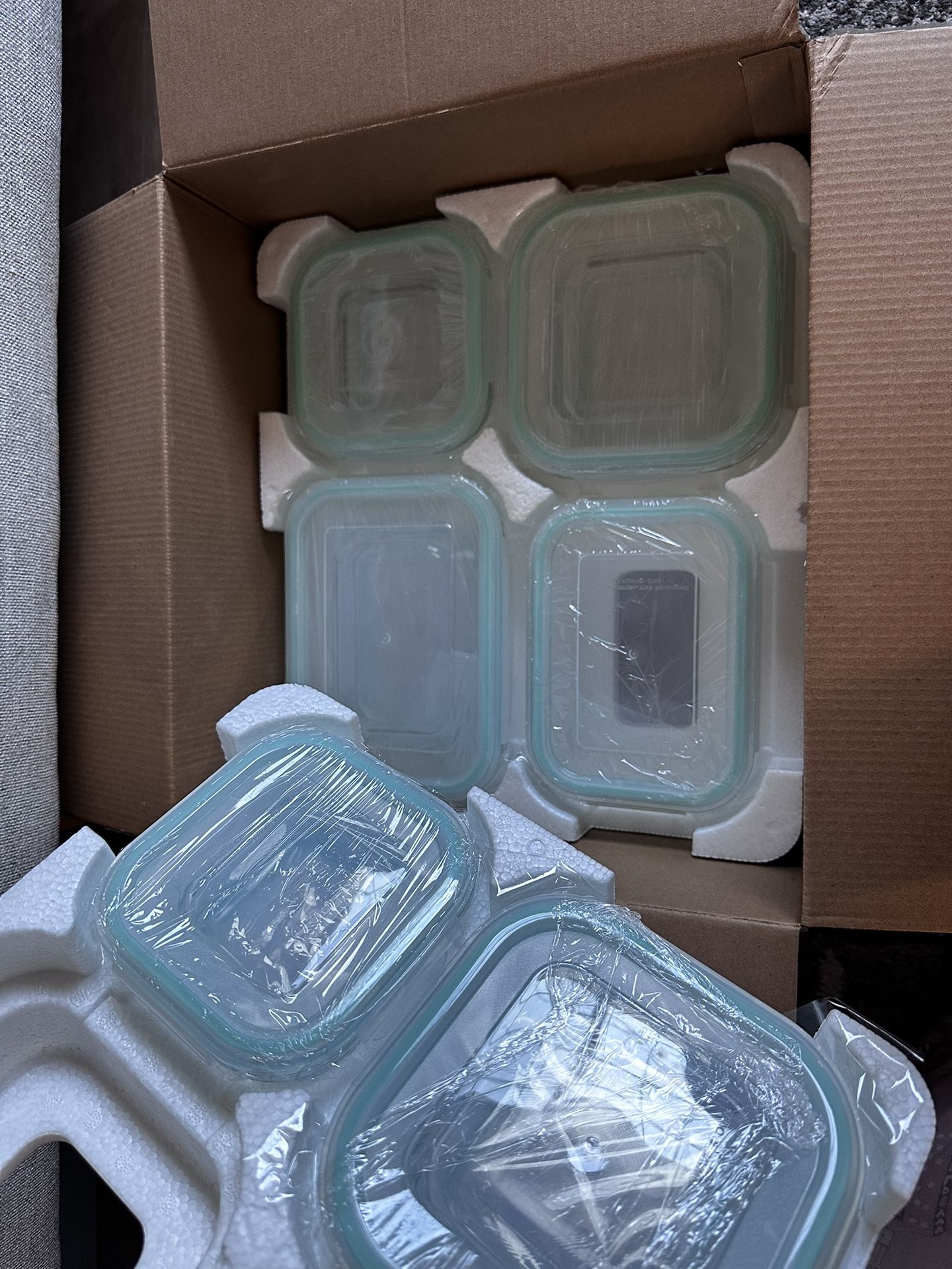 Glass food storage containers 