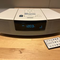 Bose Wave Radio CD Player with Remote AWRC-1P