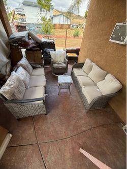 Patio furniture set