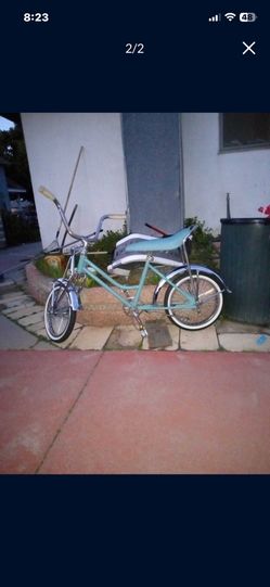 Its a a 1970 huffy "16 girl lowrider bike.its teal blue paint,it's new Chrome chain new, 100 chrome Dayton's spokes wheels and new 16x1.75 white wal