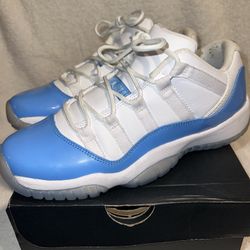 Jordan 11 Retro Low University Blue Size 7