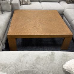 COFFEE TABLE /GET SAME DAY/NO CREDIT NEEDED 