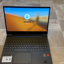  Gaming Laptop HP VICTUS