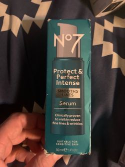 No7 Protect & Perfect Intense Advanced Serum 30ml – Anti‑Aging – Smooths Lines – New
