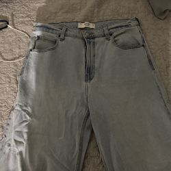 Hollister Men’s Super Baggy Jeans 