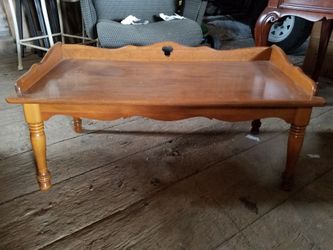 Baumritter coffee table