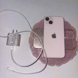 iPhone 13 Pink 